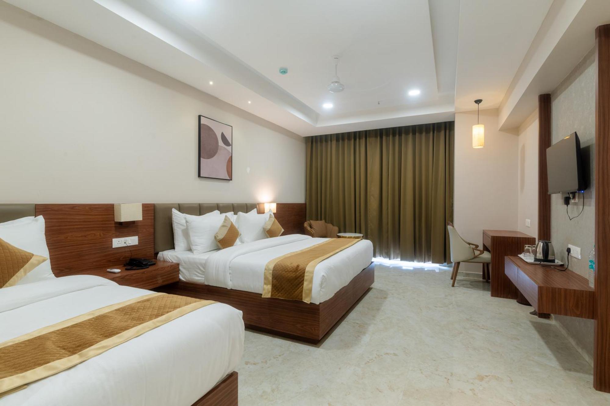 Hotel Vits Satyajeet Karād Exterior foto